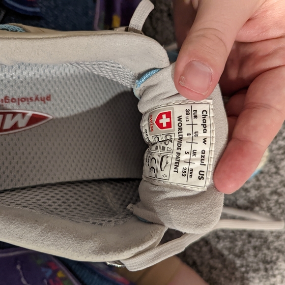 MBT Rocker Shoes - Picture 5 of 9